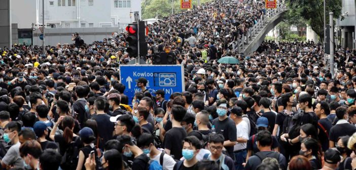 Hong Kong mass protesters