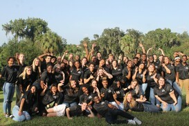 Saint Leo group of students taking large photo