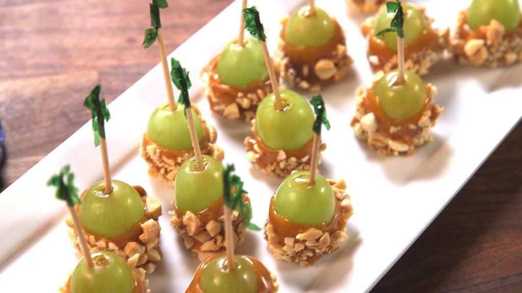 Caramel “Apple” Grapes